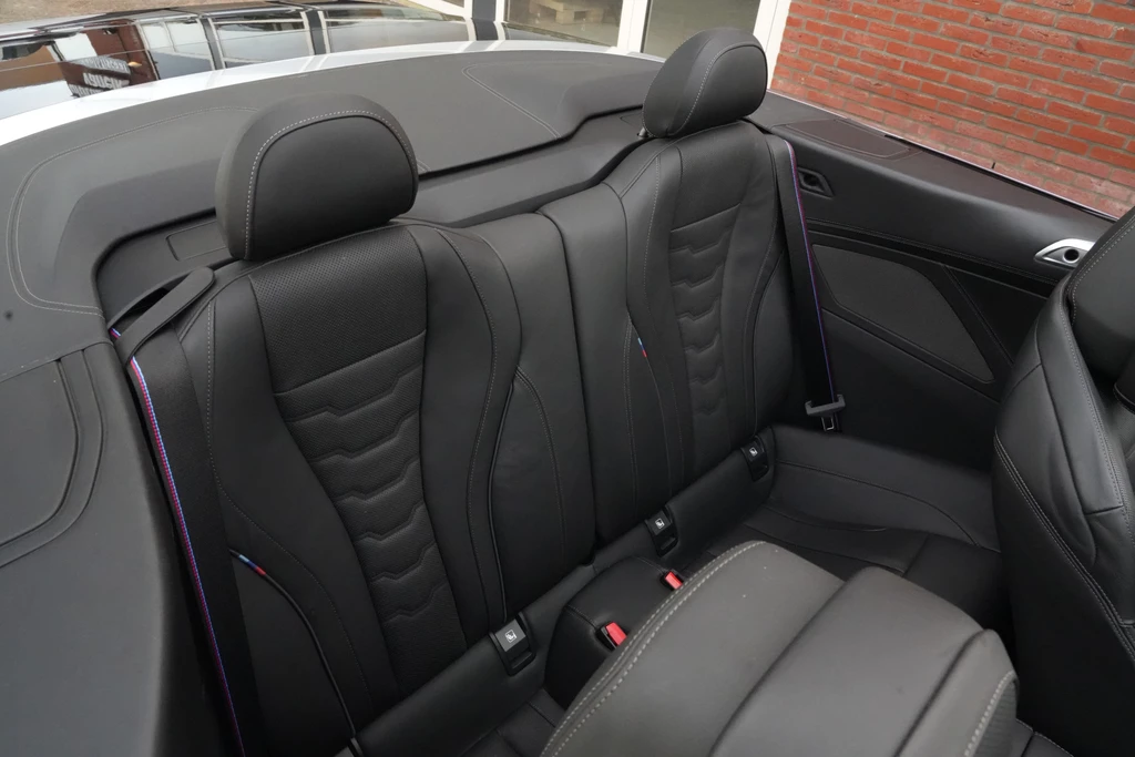 BMW 8 Serie – foto 37