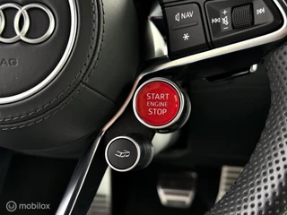 Audi R8 – thumbnail 25