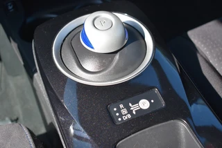 Nissan Leaf – thumbnail 30