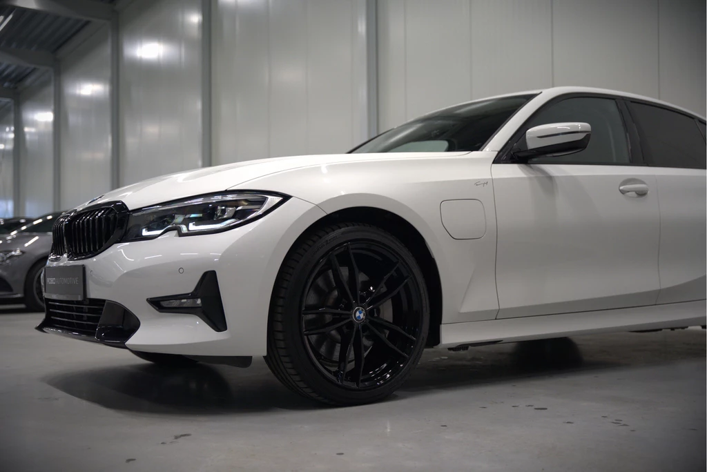 BMW 3 Serie – foto 2