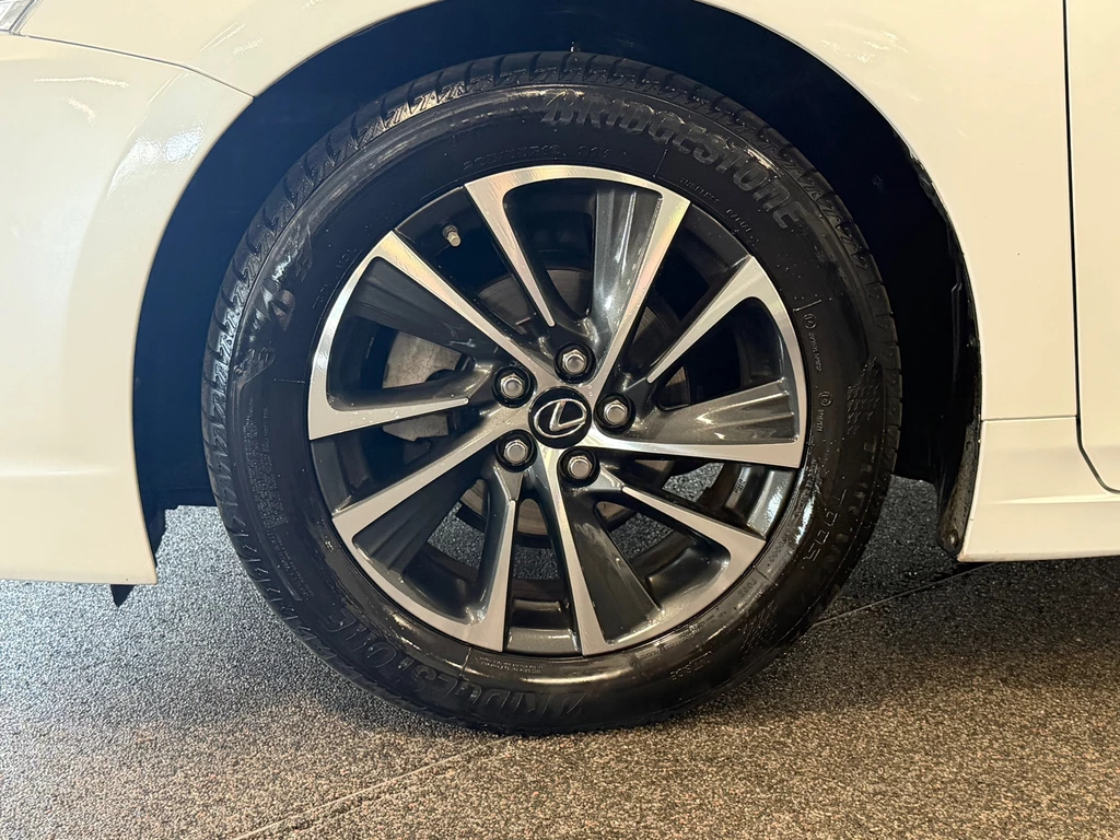 Lexus CT – foto 10