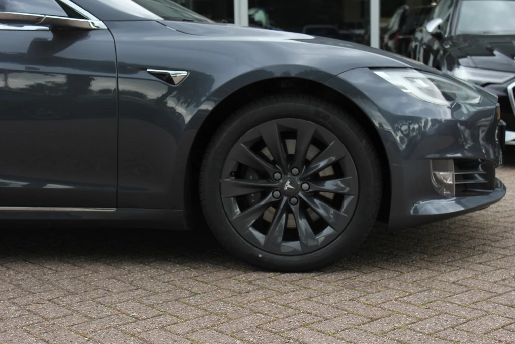 Tesla Model S – foto 17