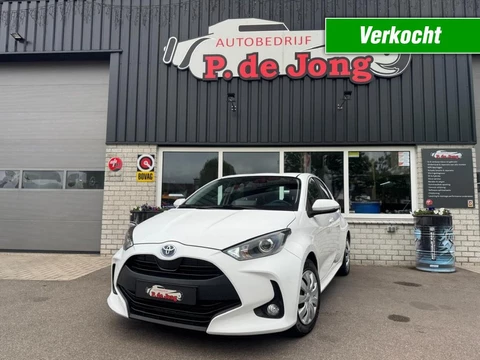 Toyota Yaris 1.5 Hybrid Stoelverwarming Camera Carplay ACC Laneassist Super betrouwbaar!