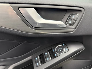 Ford Focus – thumbnail 25
