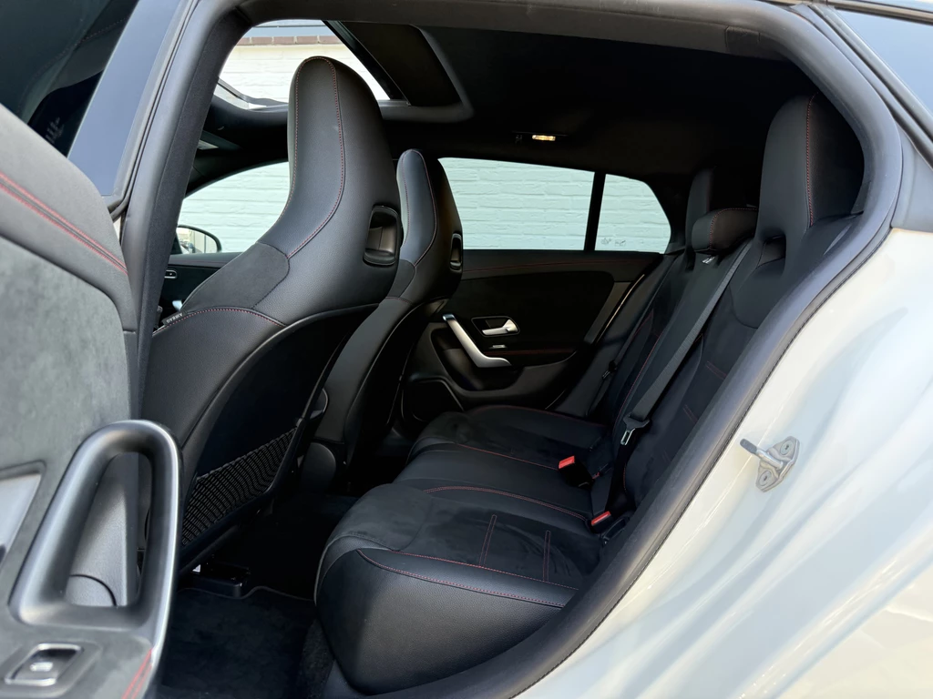 Mercedes-Benz CLA – foto 30