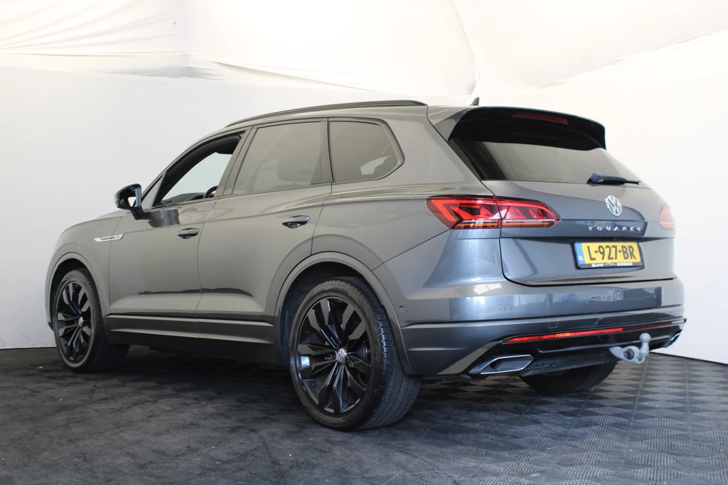 Volkswagen Touareg – foto 2