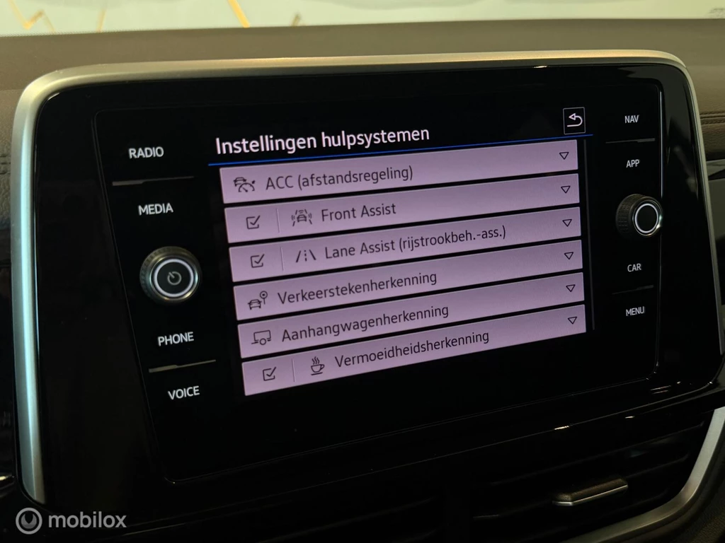 Volkswagen T-Roc – foto 29
