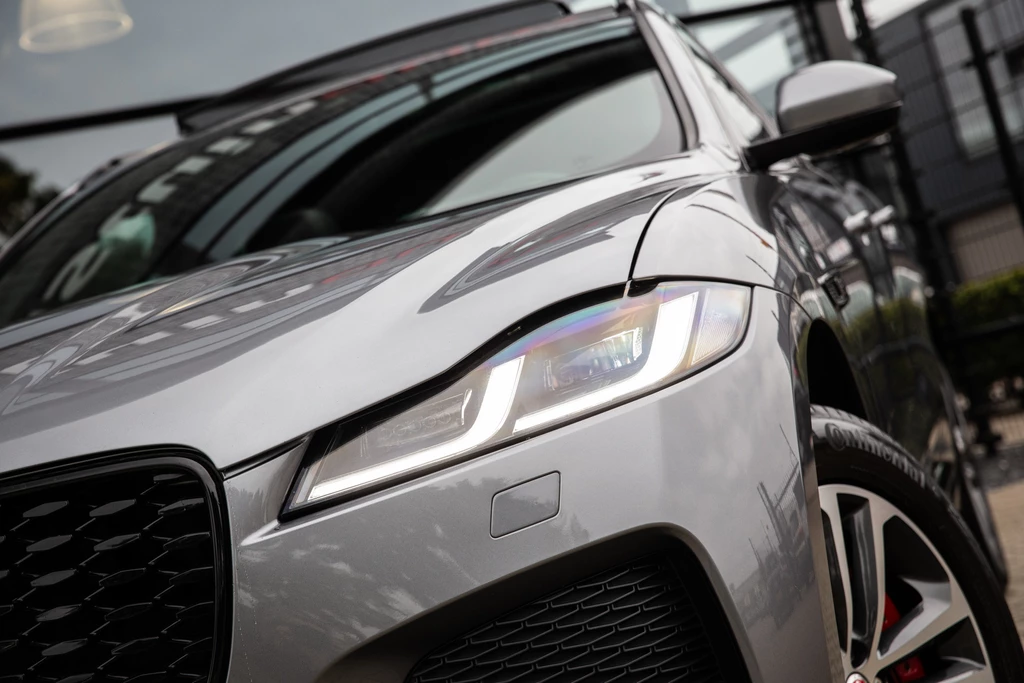 Jaguar F-PACE – foto 32