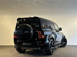 Land Rover Defender – thumbnail 6