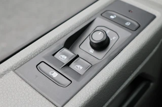 Volkswagen Transporter – thumbnail 29