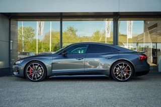 Audi e-tron GT – thumbnail 2