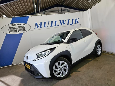 Toyota Aygo X 1.0 VVT-i MT Play / Camera / CarPlay