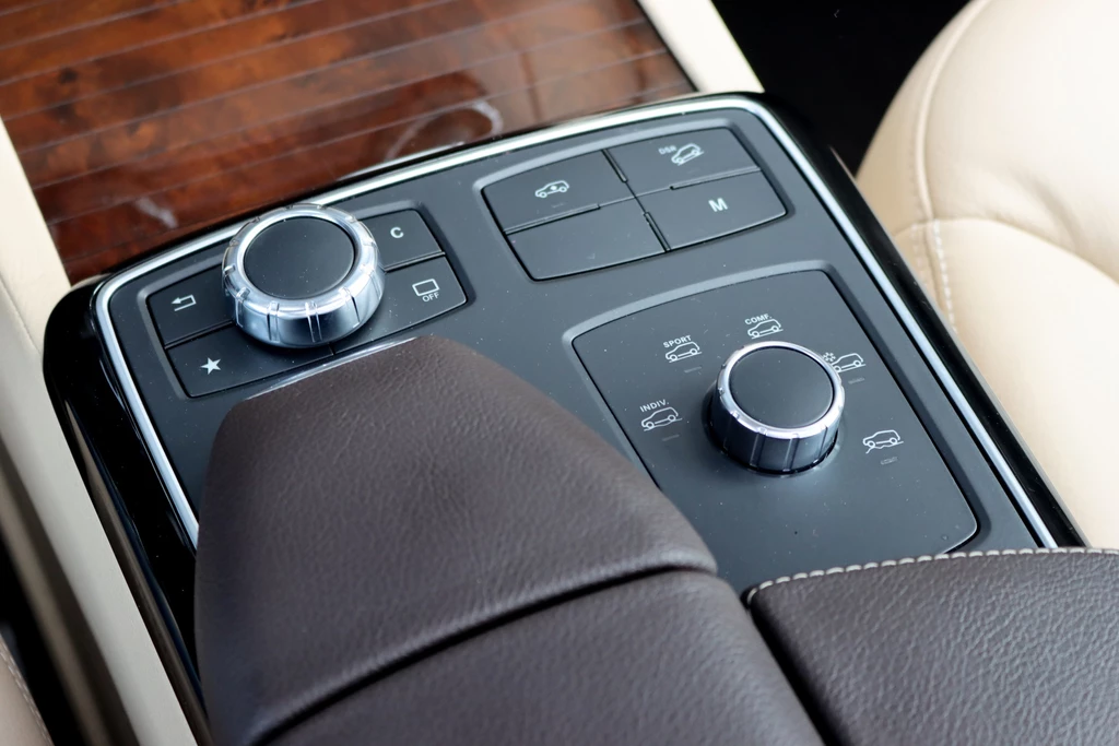 Mercedes-Benz GLE – foto 17