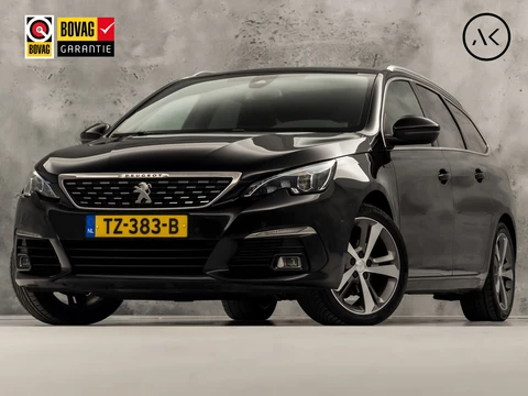 Peugeot 308 SW 1.2 PureTech GT-line 131Pk Automaat (PANORAMADAK, APPLE CARPLAY, GROOT NAVI, KEYLESS, CAMERA, SPORTSTOELEN, GETINT GLAS, TREKHAAK, NIEUWE APK, NIEUWSTAAT)