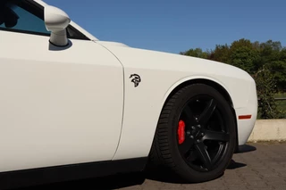 Dodge Challenger – thumbnail 32