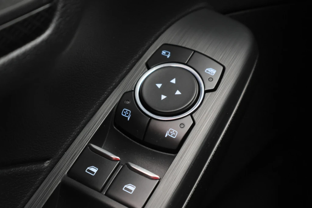 Ford Kuga – foto 35