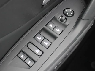 Peugeot 408 – thumbnail 31