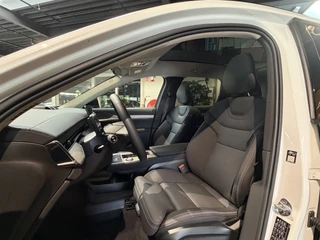 Volvo EX90 – thumbnail 11