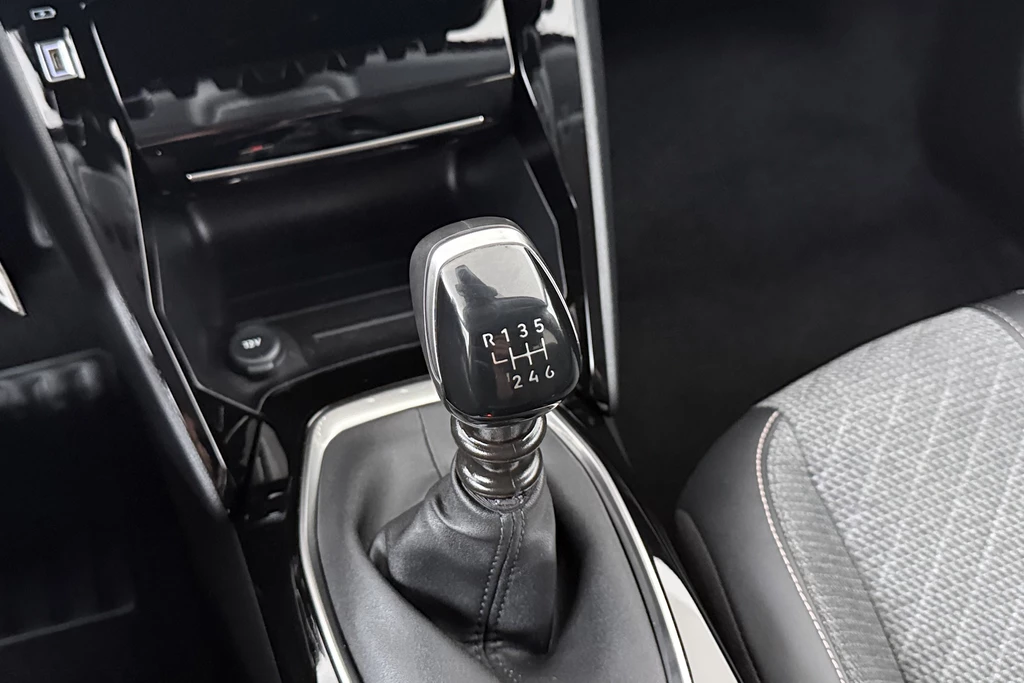 Peugeot 208 – foto 29