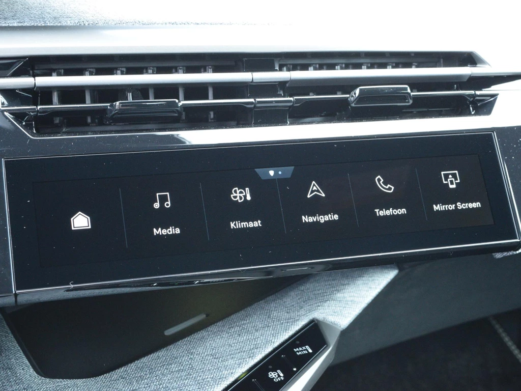 Peugeot e-5008 – foto 15