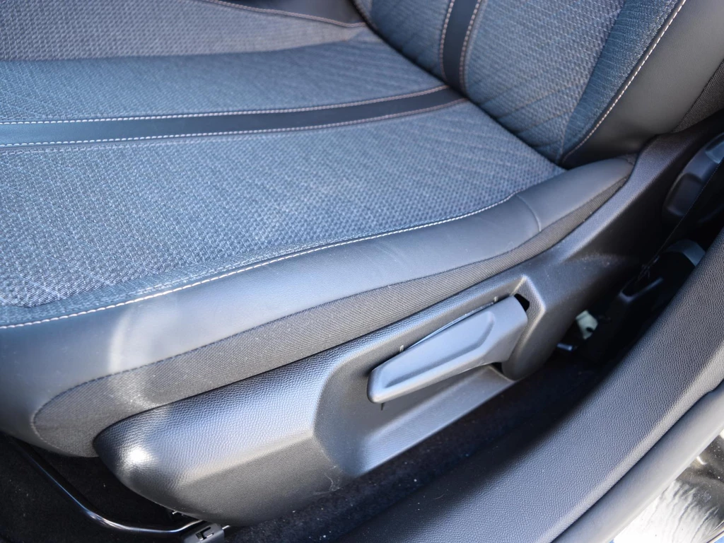 Peugeot 208 – foto 16