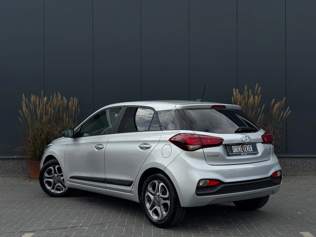 Hyundai i20 – foto 6