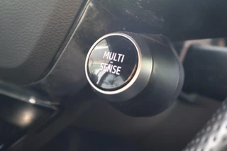Renault Megane E-Tech – thumbnail 24