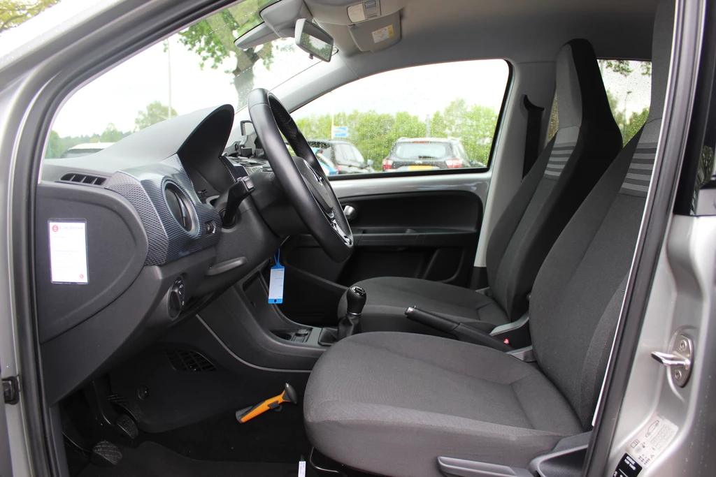 Volkswagen up! – foto 12
