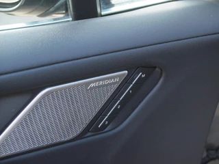 Jaguar I-PACE – thumbnail 27
