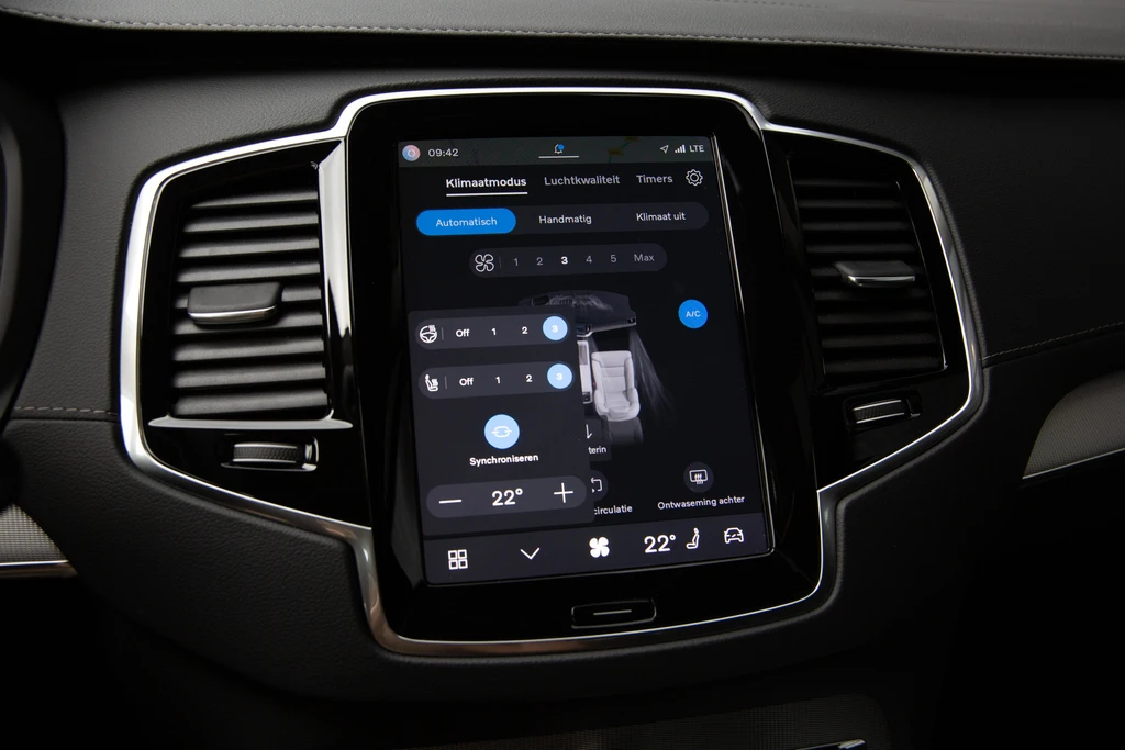 Volvo XC90 – foto 21
