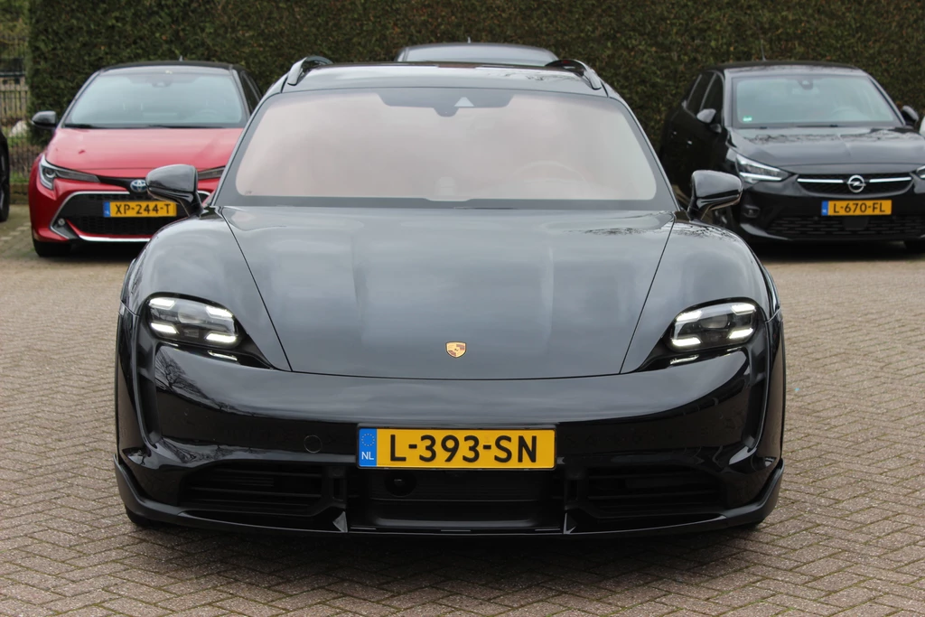 Porsche Taycan – foto 9