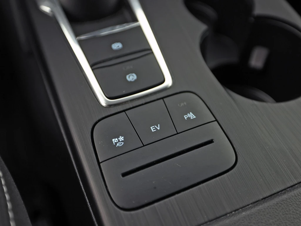 Ford Kuga – foto 22