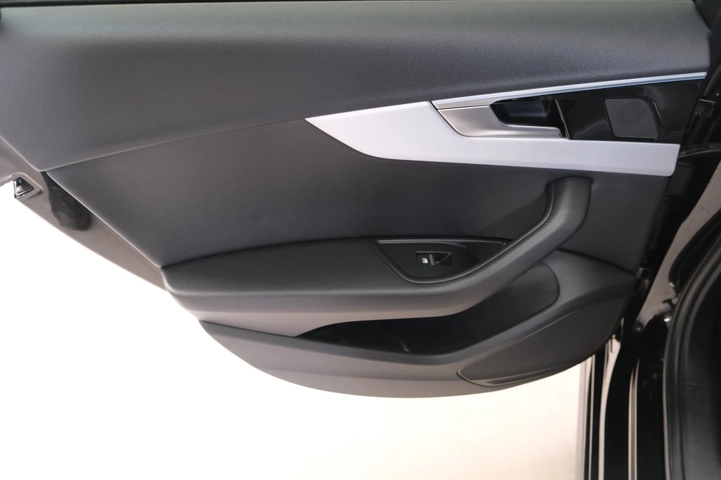 Audi A4 – foto 11