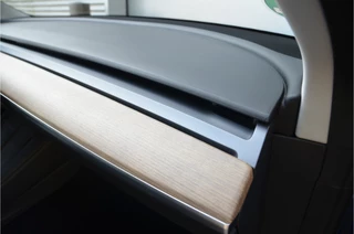 Tesla Model 3 – thumbnail 27