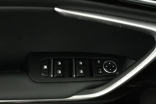 Kia Ceed – thumbnail 21