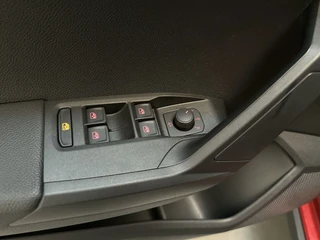 SEAT Arona – thumbnail 19