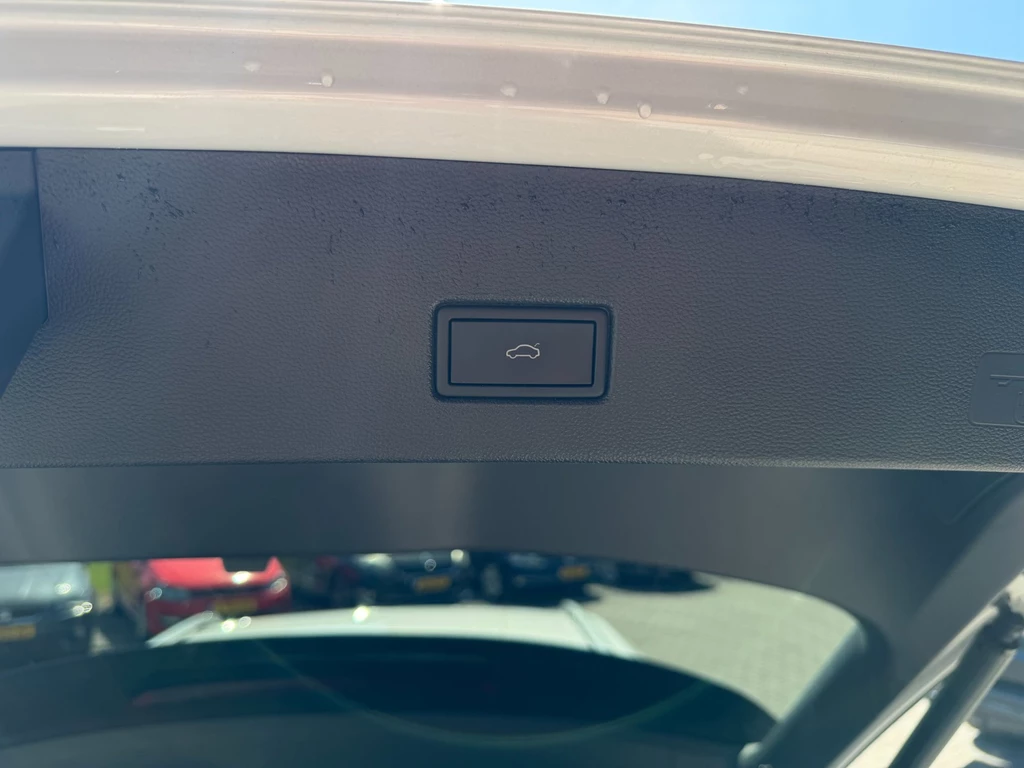 Volkswagen T-Roc – foto 10