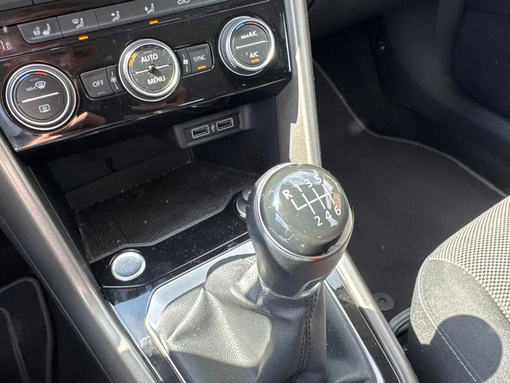 Volkswagen T-Roc – foto 25