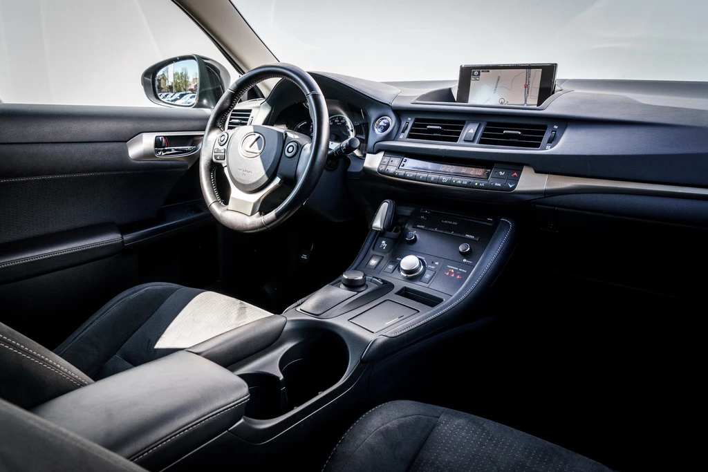 Lexus CT – foto 11