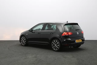 Volkswagen Golf – thumbnail 4