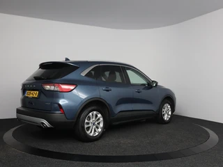 Ford Kuga – thumbnail 6