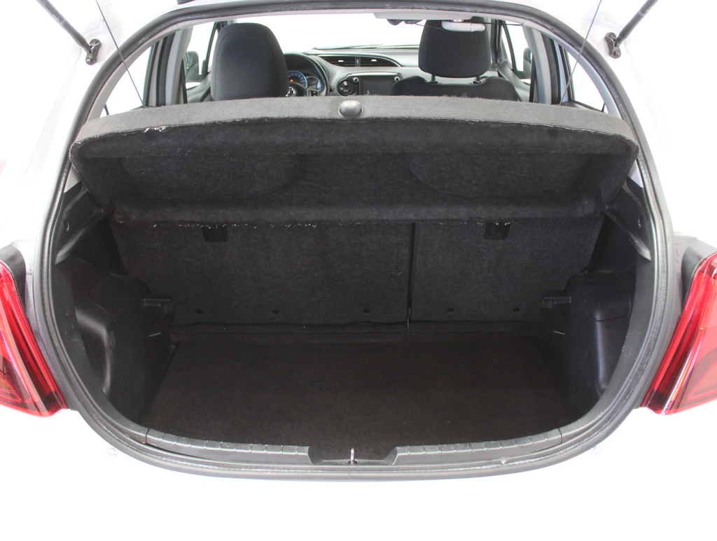 Toyota Yaris – foto 16