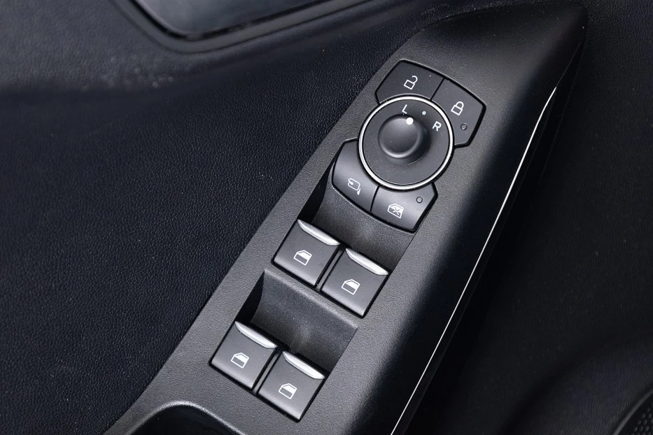 Ford Fiesta – foto 12