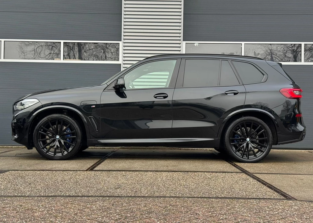 BMW X5 – foto 2