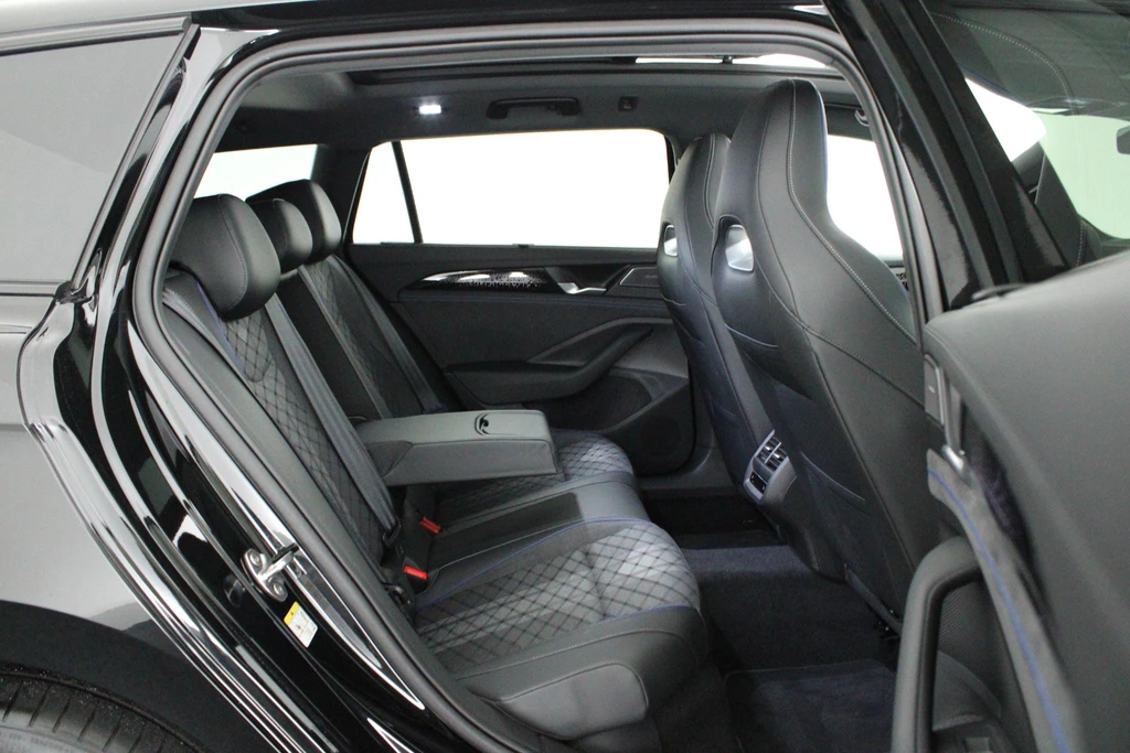 Volkswagen Passat – foto 16