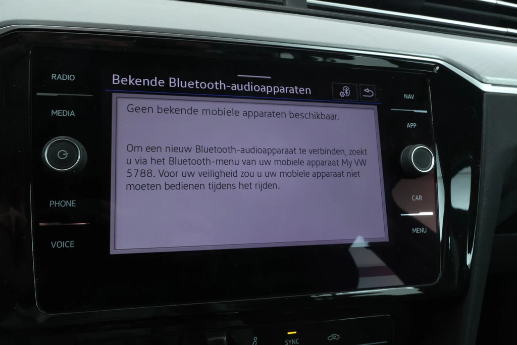 Volkswagen Passat – foto 24