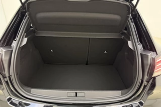 Peugeot 208 – thumbnail 31