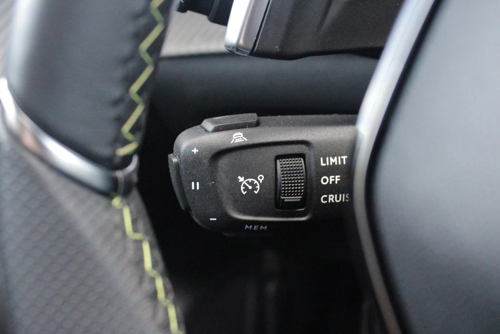 Peugeot 208 – foto 39