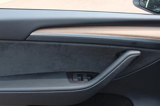 Tesla Model Y – thumbnail 29