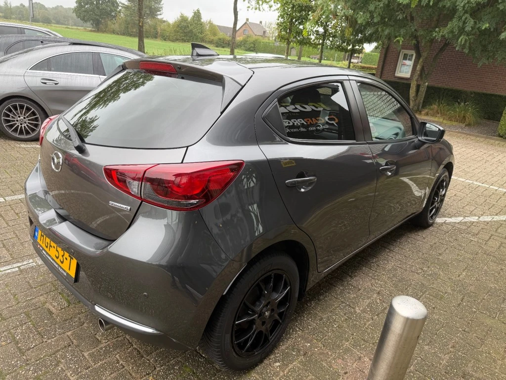 Mazda 2 – foto 8